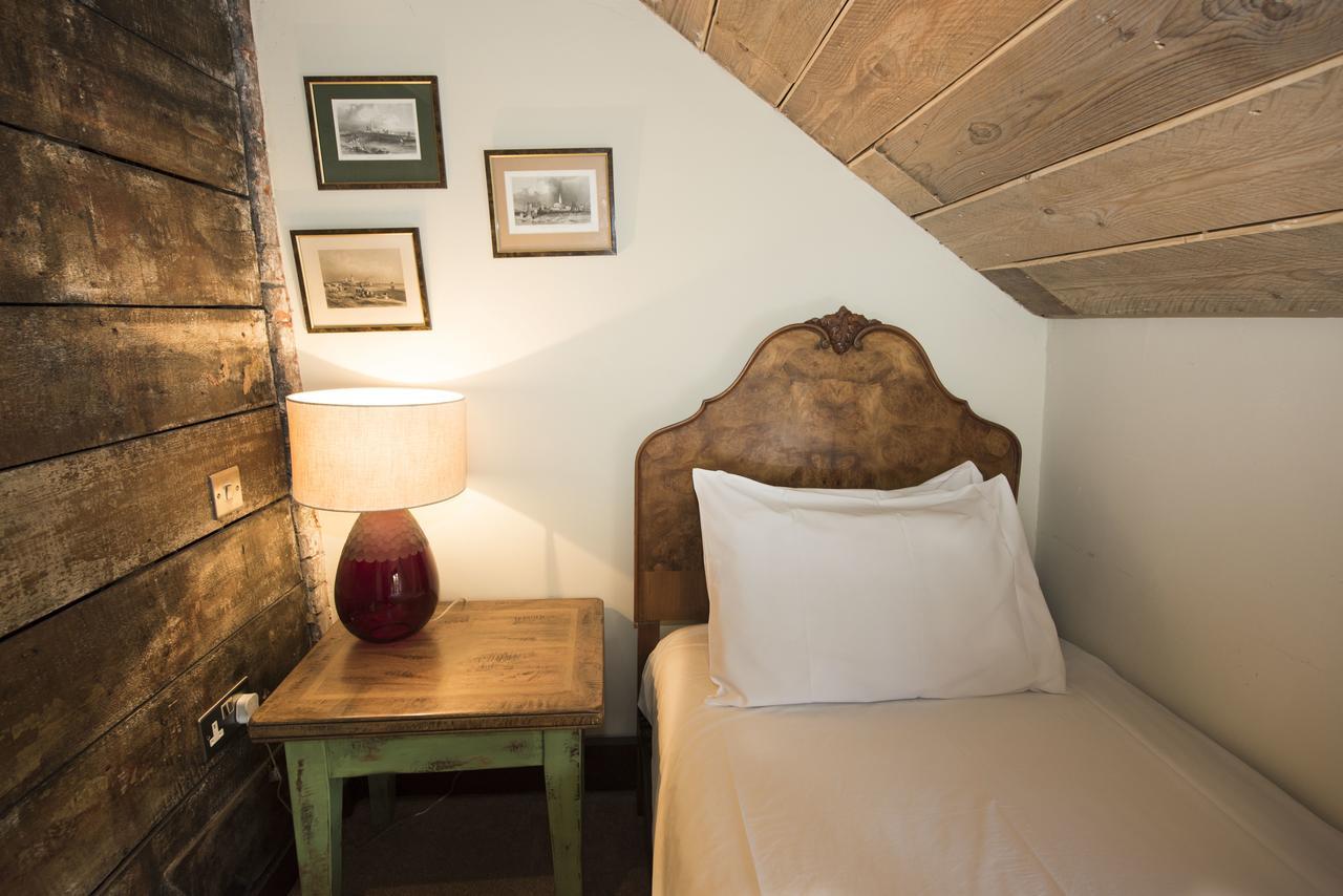 Alma Inn & Dining Rooms هارويتش المظهر الخارجي الصورة